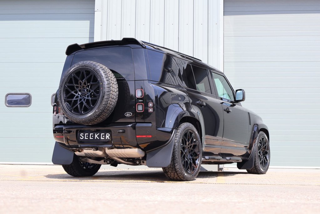 Land Rover Defender 110 2026 D350 HARD TOP X-DYNAMIC HSE GENUINE REAR SEATS FITTED STYLED BY SEEKER 4