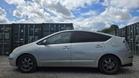 Toyota Prius 1.5 T3 Hatchback 5dr Petrol Hybrid CVT (104 g/km, 76 bhp) 7