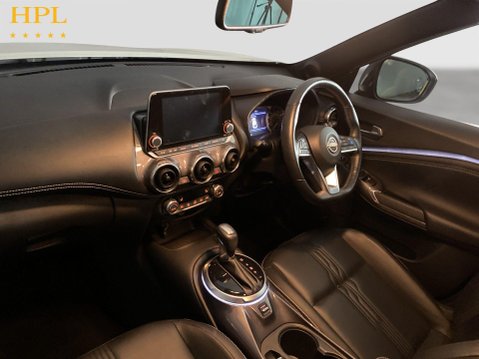 Nissan Juke 1.6 Tekna SUV 5dr Petrol Hybrid Auto Euro 6 (143 ps) Alloys - Air Con - DAB 14