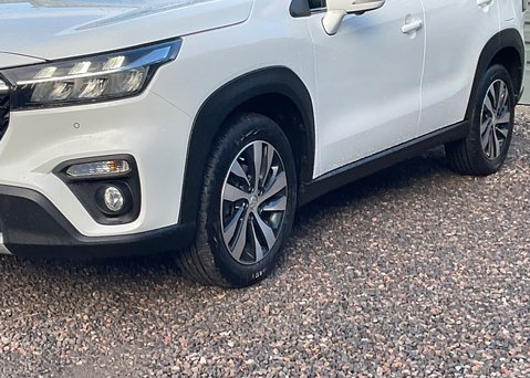 Suzuki S-Cross ULTRA BOOSTERJET ALLGRIP 5