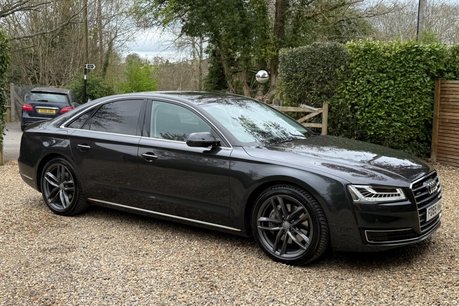 Audi A8 TDI QUATTRO SPORT EXECUTIVE 9