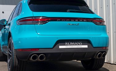 Porsche Macan S 27