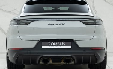 Porsche Cayenne GTS 5
