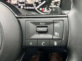 Nissan Qashqai 1.3 Qashqai Acenta Premium T MHEV CVT 5dr 61