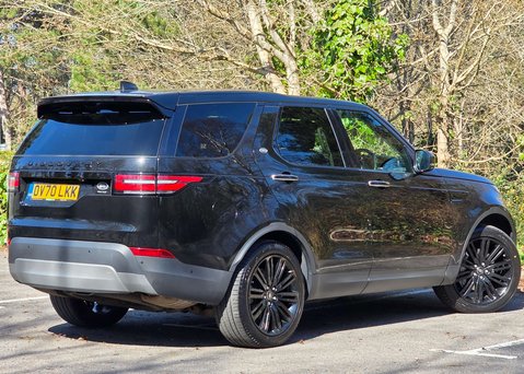 Land Rover Discovery 3.0 Discovery Luxury HSE SD6 Auto 4WD 5dr 40