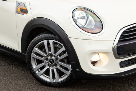 Mini Hatch COOPER SEVEN 12