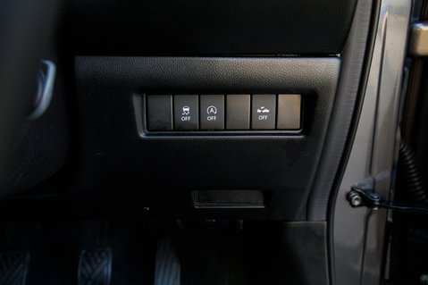 Suzuki Swift SZ-L DUALJET MHEV 15