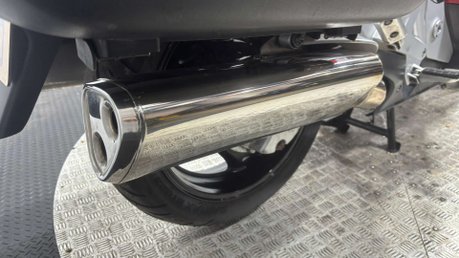 Honda ST 2004 38K FULL LUGGAGE NEW MOT SERVICED BIG CC TOURER BIKE 22