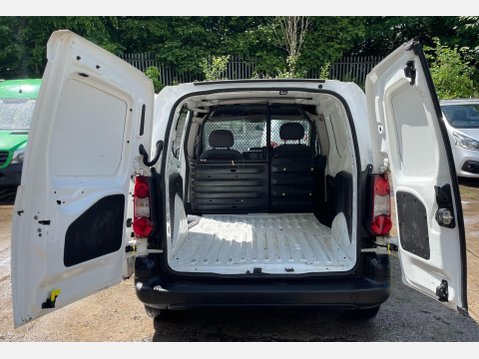 Peugeot Partner 1.6 HDi 850 S Panel Van 4dr Diesel Manual L1 (138 g/km, 90 bhp) 11