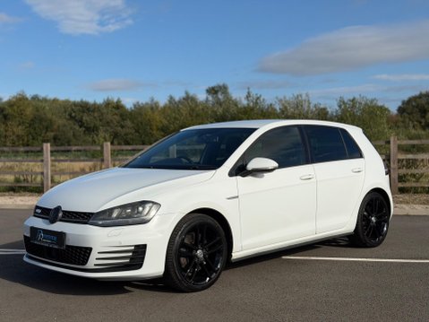 Volkswagen Golf 2.0 TDI BlueMotion Tech GTD Euro 6 (s/s) 5dr 9