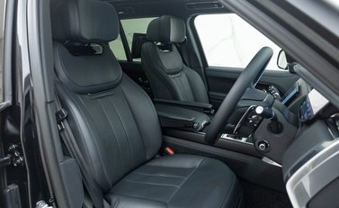 Land Rover Range Rover P615 SV 24
