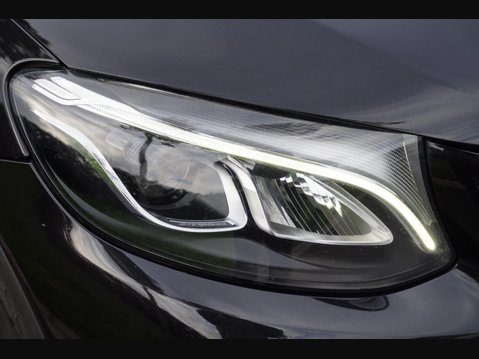 Mercedes-Benz GLC 2.1 GLC250d AMG Line (Premium Plus) G-Tronic 4MATIC Euro 6 (s/s) 5dr 31