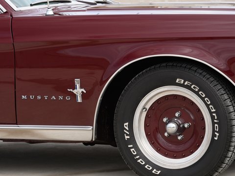 Ford Mustang 289 Hardtop Coupe 42