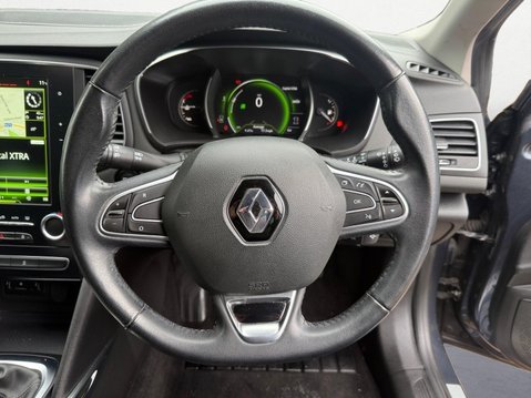Renault Megane 1.2 TCe Dynamique S Nav Euro 6 (s/s) 5dr 17