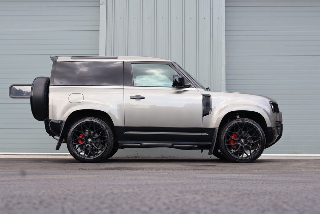 Land Rover Defender 90 HARD TOP MHEV STYLED AT SEEKER   OUR X DEMO MODEL  11