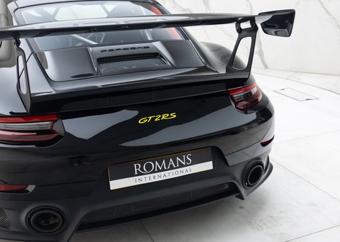 Porsche 911 (991) GT2 RS Weissach
