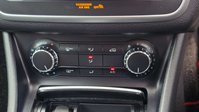 Mercedes-Benz GLA 1.6 GLA180 GPF Urban Edition SUV 5dr Petrol 7G-DCT Euro 6 (s/s) (122 ps) 37