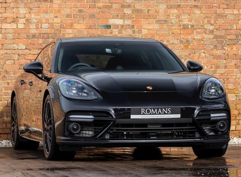 Porsche Panamera Turbo S E-Hybrid Sport Turismo 1