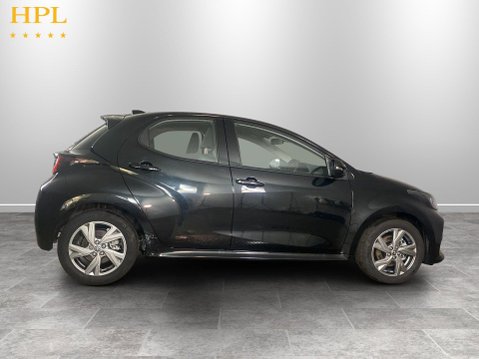 Toyota Yaris 1.5 VVT-h Icon Hatchback 5dr Petrol Hybrid E-CVT Euro 6 (s/s) (116 ps) 8