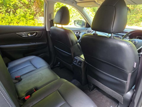 Nissan X-Trail 1.6 X-Trail Tekna dCi CVT 5dr 29