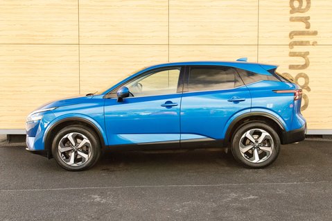 Nissan Qashqai DIG-T N-CONNECTA MHEV 13