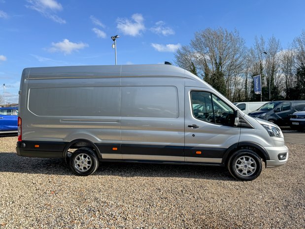 Ford Transit JUMBO XLWB L4H3 High Roof Limited 350 Air Con Sensors MHEV EURO 6 5