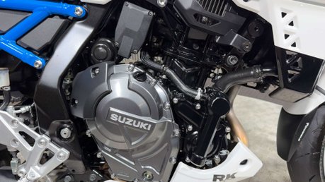 Suzuki GSX 2024 1 OF 5 DREAM MACHINE PEPSI PAINT WORK LONG MOT 800CC 22