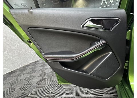 Mercedes-Benz A Class 1.5 A180d AMG Line (Premium Plus) Hatchback 5dr Diesel 7G-DCT Euro 6 (s/s) 48