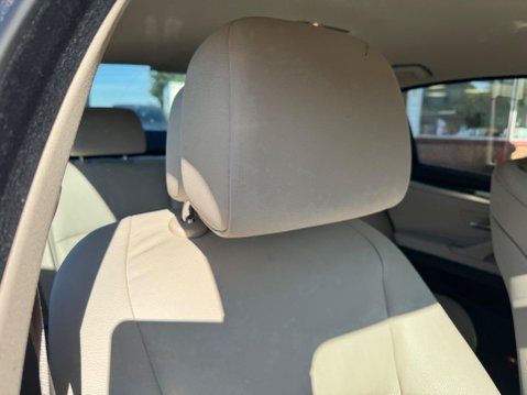 BMW 5 Series 3.0 525d SE Steptronic Euro 5 4dr 24