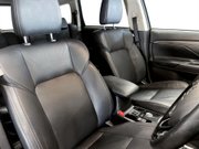 Mitsubishi Outlander 2.0 MIVEC Exceed SUV 5dr Petrol CVT 4WD Euro 6 (s/s) (150 ps) 11