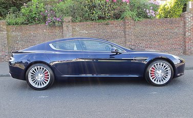 Aston Martin Rapide 9