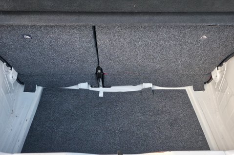 Skoda Citigo MONTE CARLO GREENTECH MPI.. 4 MAIN DEALER SERVICES 18