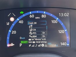 Toyota Yaris Cross 1.5 Yaris Cross Excel HEV Auto 5dr 33