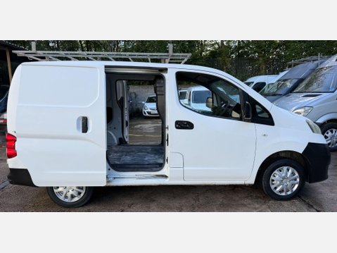 Nissan NV200 1.5 dCi SE Panel Van 6dr Diesel Manual SWB Euro 5 (89 ps) 8