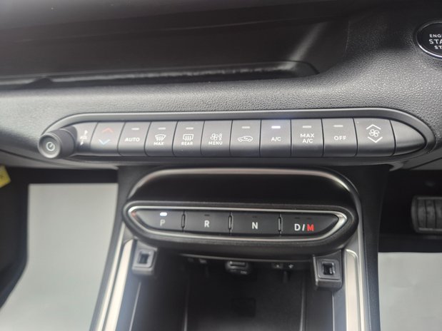 Jeep Avenger SUMMIT 15