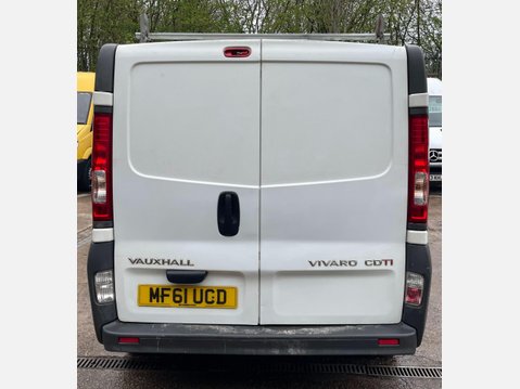 Vauxhall Vivaro 2.0 2700 CDTi FWD L1 4dr 10
