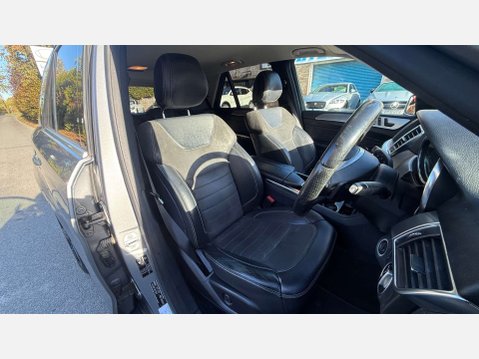 Mercedes-Benz M Class 2.1 ML250 AMG Line Bluetec Auto 4WD 5dr 6