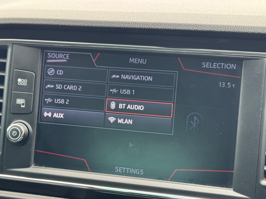 2020 SEAT Leon — image 20