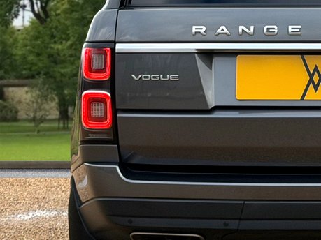 Land Rover Range Rover TDV6 VOGUE 17