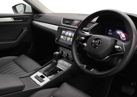Skoda Superb 1.4 TSI iV 13kWh SE Technology Estate 5dr Petrol Plug-in Hybrid DSG Euro 6 9