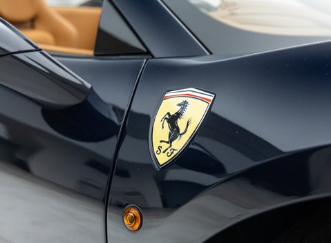 Ferrari 488 SPIDER 43