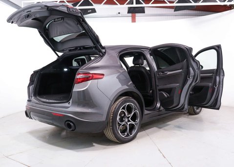Alfa Romeo Stelvio 2.0 Stelvio Sprint TB AWD Auto 4WD 5dr 53