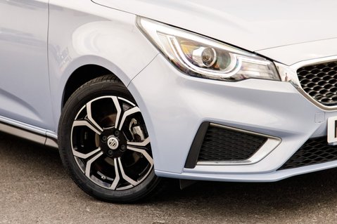 MG MG3 EXCLUSIVE NAV VTI-TECH 11