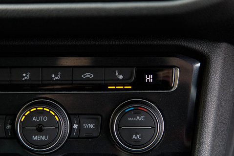 Volkswagen Tiguan Allspace SEL TSI DSG 38