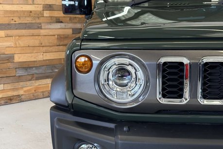 Suzuki Jimny Nomade Auto (5 Door) Euro 6 (102 ps) 18