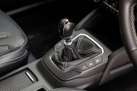 Ford Focus VIGNALE EDITION MHEV 32