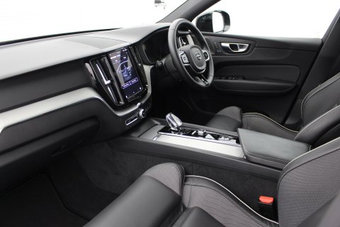 Volvo XC60 5dr 2.0 T6 350 RC PHEV Plus Black ED AWD Automatic 5