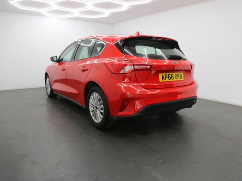 Ford Focus 1.0T EcoBoost Titanium Auto Euro 6 (s/s) 5dr 7