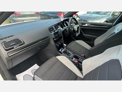 Volkswagen Golf 2.0 TSI BlueMotion Tech R DSG 4Motion Euro 6 (s/s) 5dr 23