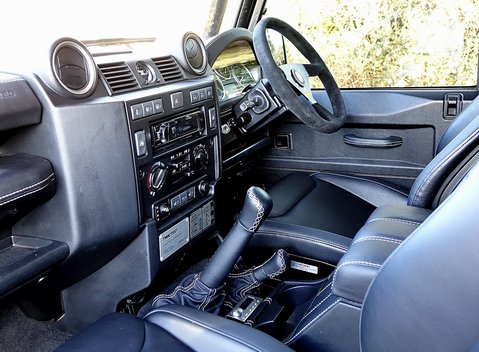 Land Rover Defender 90 Twisted T40 S 22